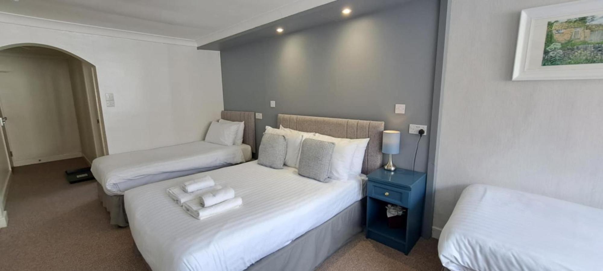 The Buck Hotel *